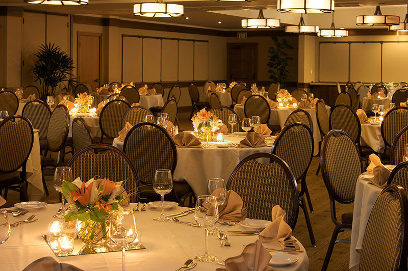 Nationwide Hotel And Conference Center Flint Bagian luar foto