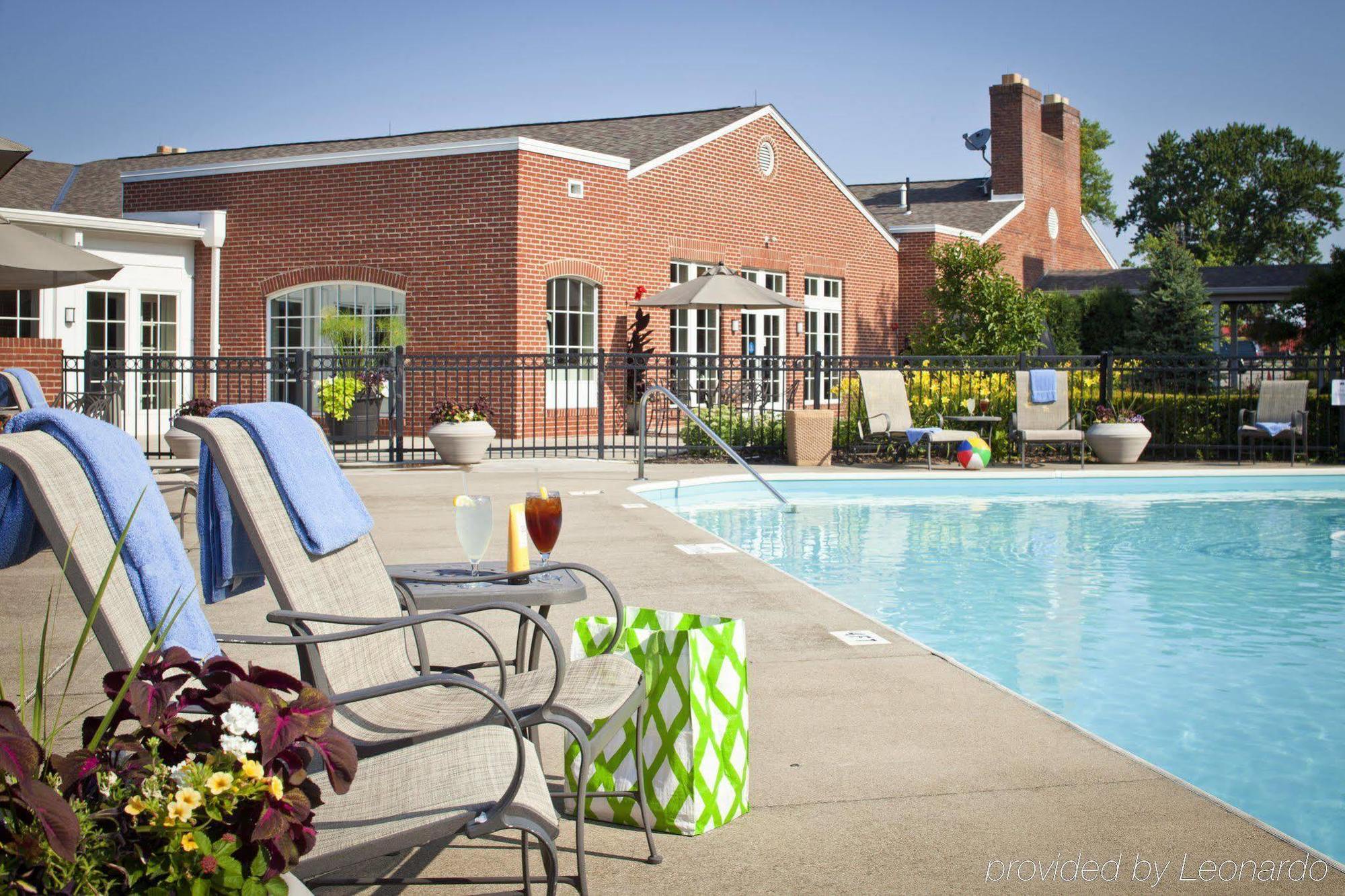 Nationwide Hotel And Conference Center Flint Bagian luar foto
