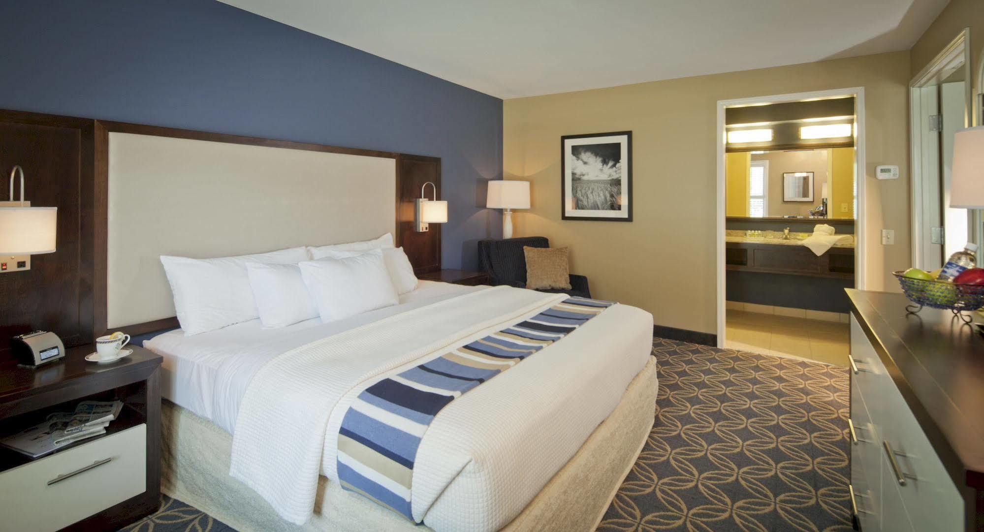 Nationwide Hotel And Conference Center Flint Bagian luar foto